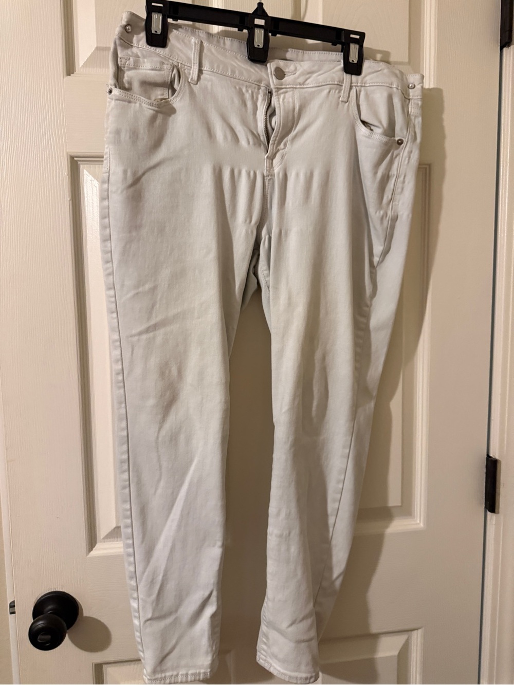 Old Navy White Rockstar Mid-Rise Jeans